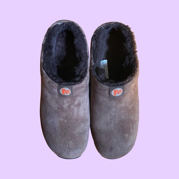Brown slip on primo chill slideΒ clogs with fuzzy interior π₯ - Picture 5 of 7